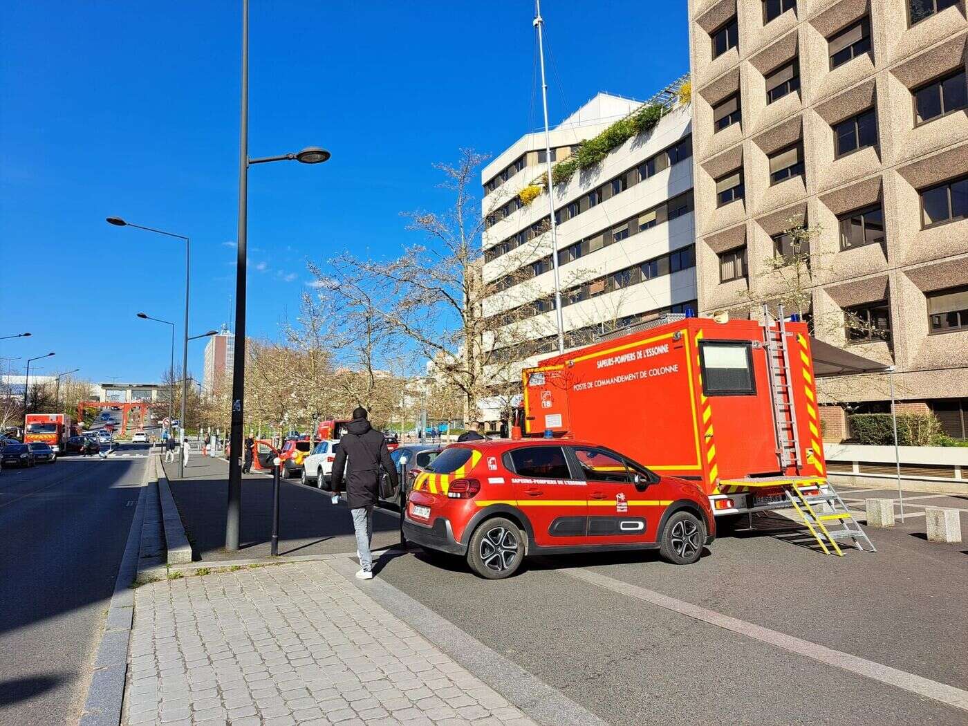 Maux de tête, pompiers mobilisés : la poudre « suspecte » trouvée dans un parking était… celle de la Color run