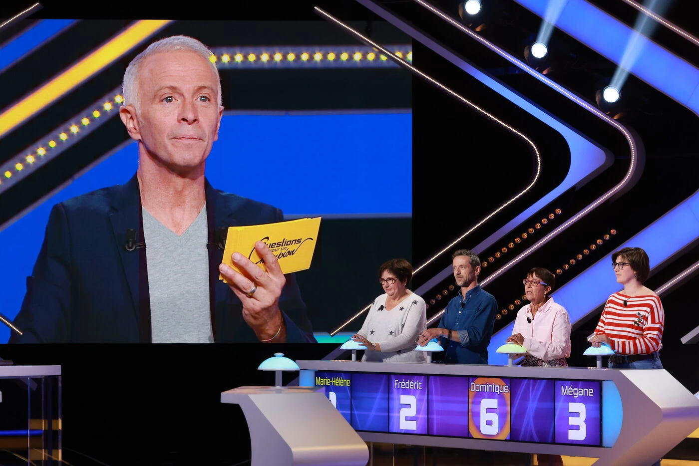 « Questions pour un champion » : le jeu culte de France 3 arrête sa quotidienne en semaine