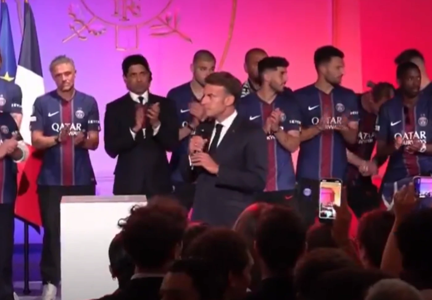 Emmanuel Macron juge « inqualifiables » les violences qui ont suivi à Paris la « vibrante » victoire du PSG