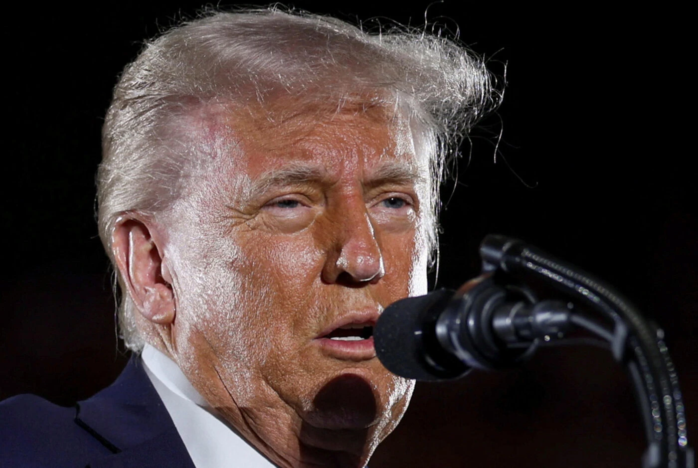Donald Trump dit qu’il ne « cherche pas » à faire un troisième mandat à la Maison-Blanche