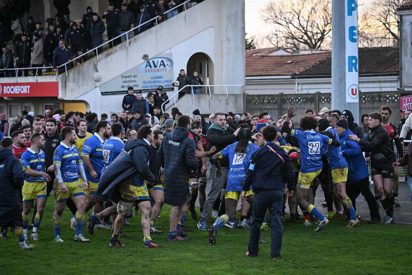 Rugby : « J’ai eu peur pour mes joueurs », le club de Plaisir dénonce des agressions en fin de match à Rochefort