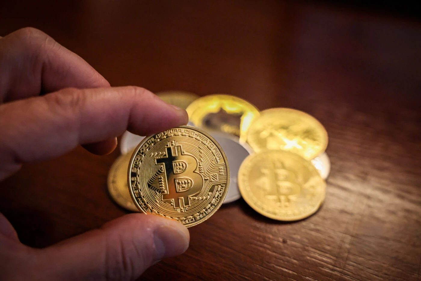Cryptomonnaie : les adresses personnelles des dirigeants désormais occultées du registre du commerce et des sociétés