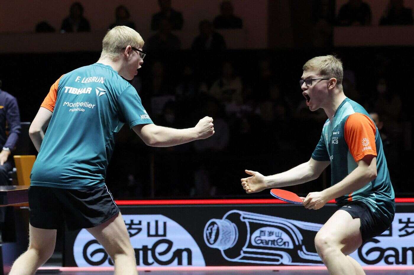 Tennis de table : la vidéo de l’exceptionnel point des frères Lebrun au WTT Finals de Fukuoka