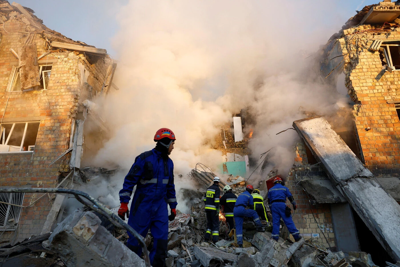 Guerre en Ukraine : Kiev visée par une importante attaque russe, au moins trois morts