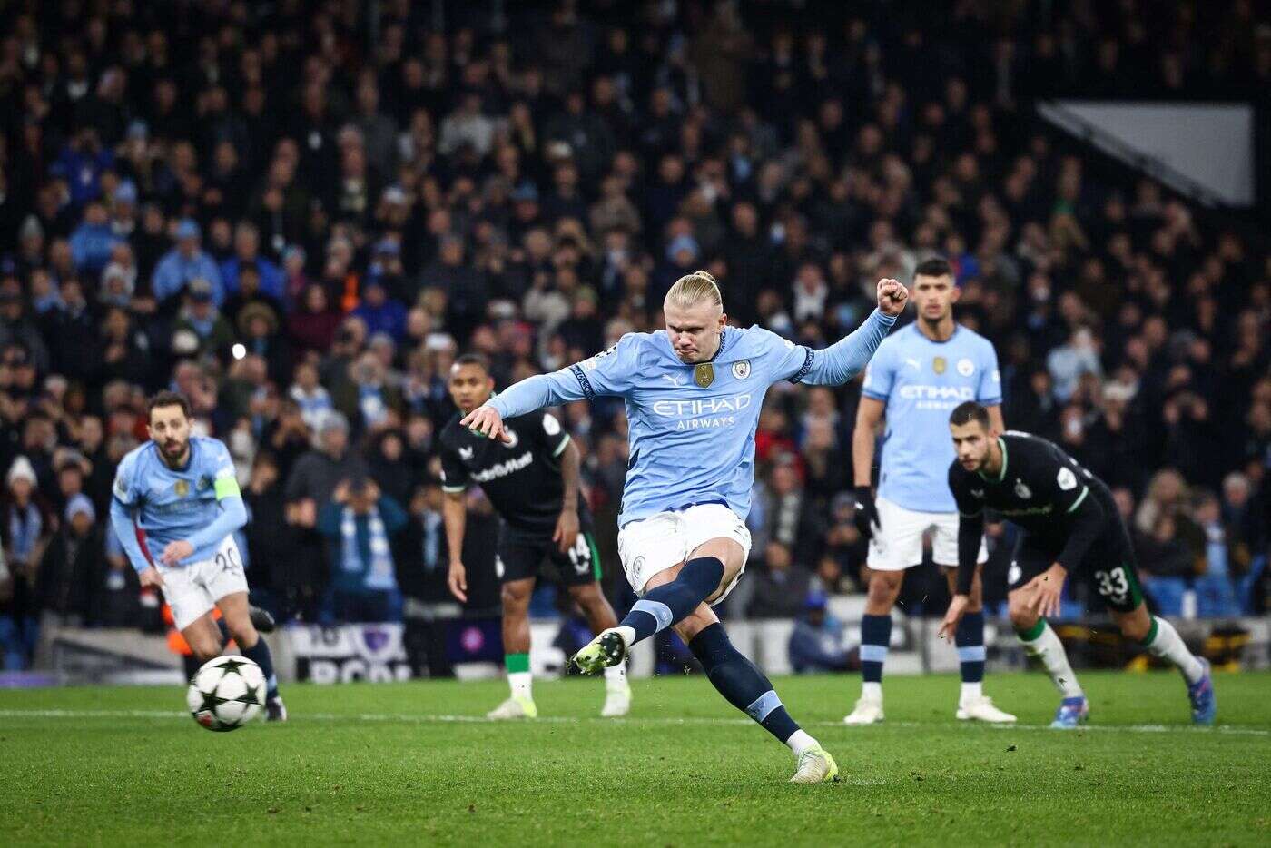 Ligue des champions : Erling Haaland établit un nouveau record de précocité avec son but contre Feyenoord