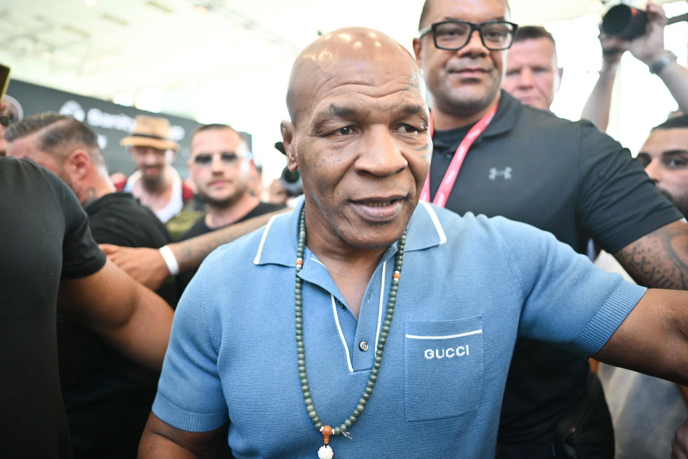 « Cela va nuire à sa santé » : la mise en garde de Tyson à Mayweather après leur accord pour un combat en 2026