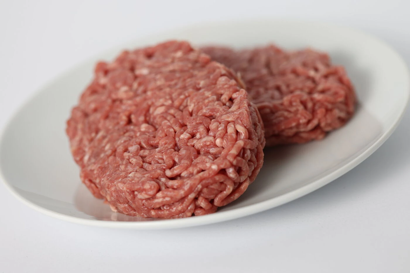 « Je m’aperçois que je saigne » : un homme retrouve un morceau de verre dans un steak haché Picard