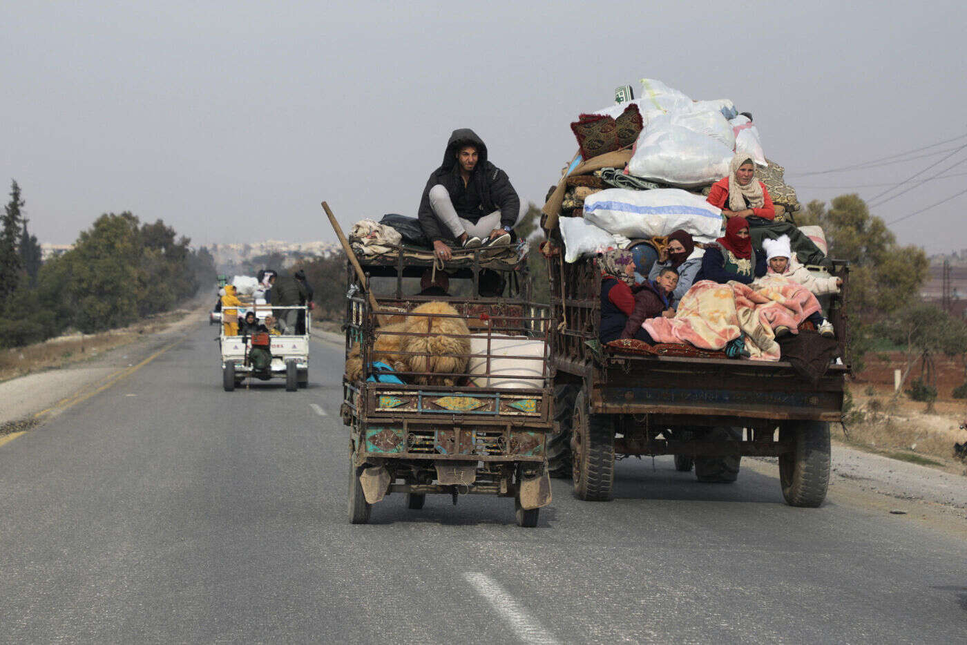 Syrie : au moins 370 000 personnes, « la plupart des femmes et des enfants », déplacées par les combats