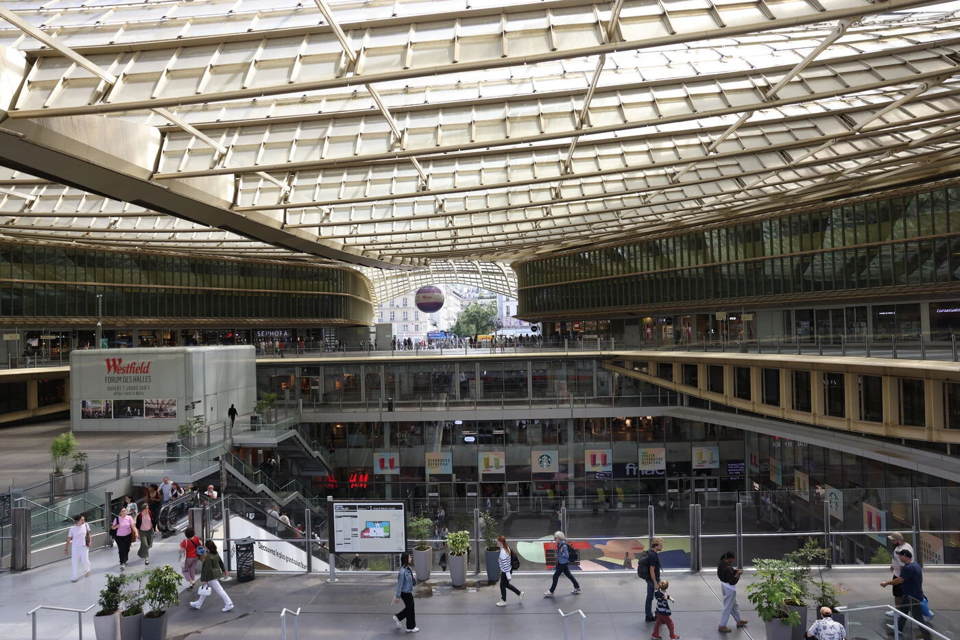 Paris : une coupure d’électricité en cours au Forum des Halles