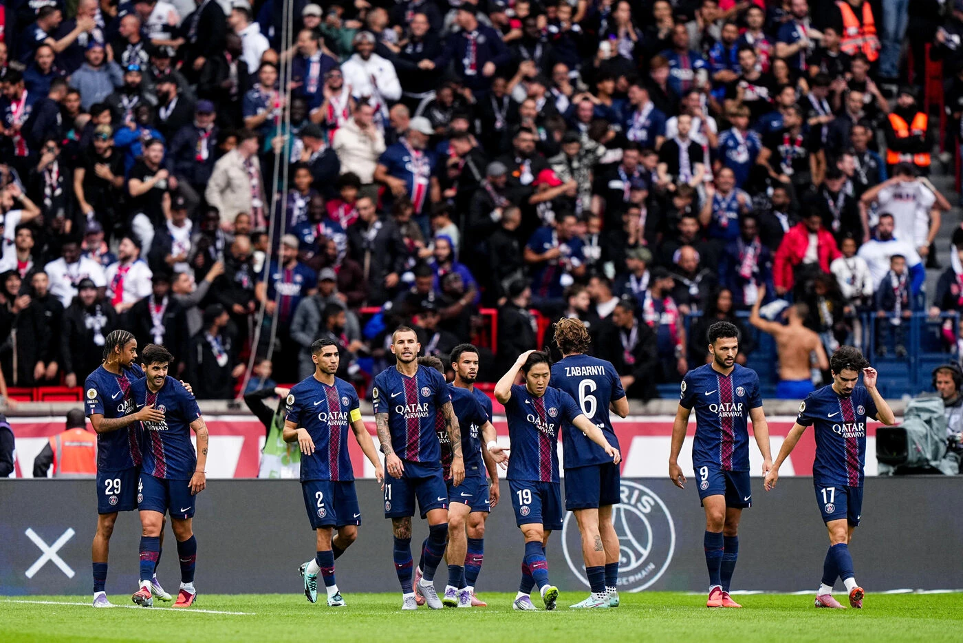 DIRECT. PSG-Auxerre : les champions d'Europe doivent retrouver la victoire avant le déplacement à Barcelone