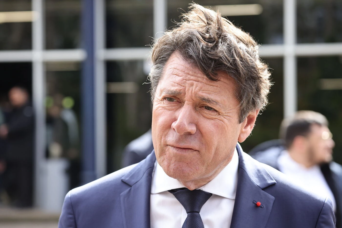Une lettre d’insultes racistes et antisémites reçue dans une mairie de Nice, Christian Estrosi menacé de mort
