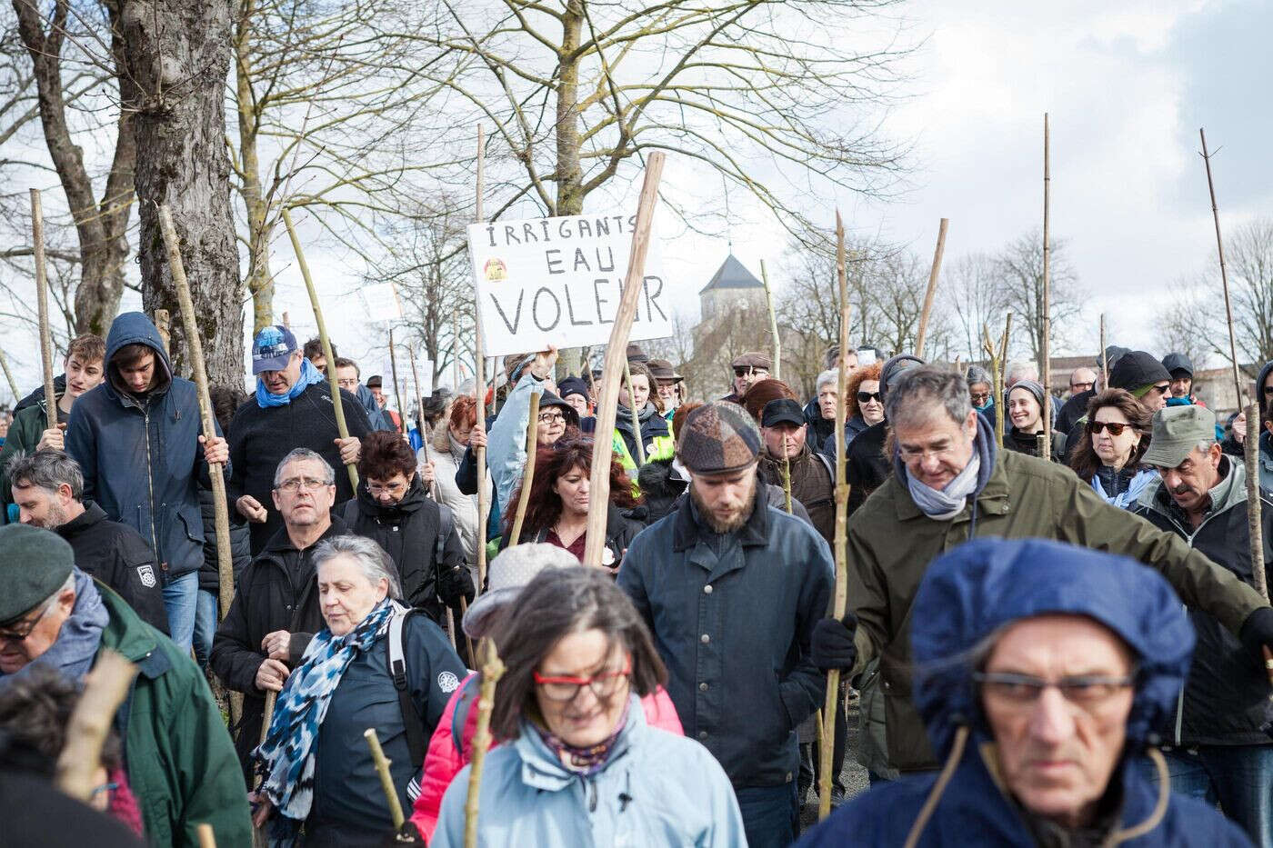 Une association évincée du « parlement de l’eau » en Charente-Maritime : les anti-bassines à l’index ?