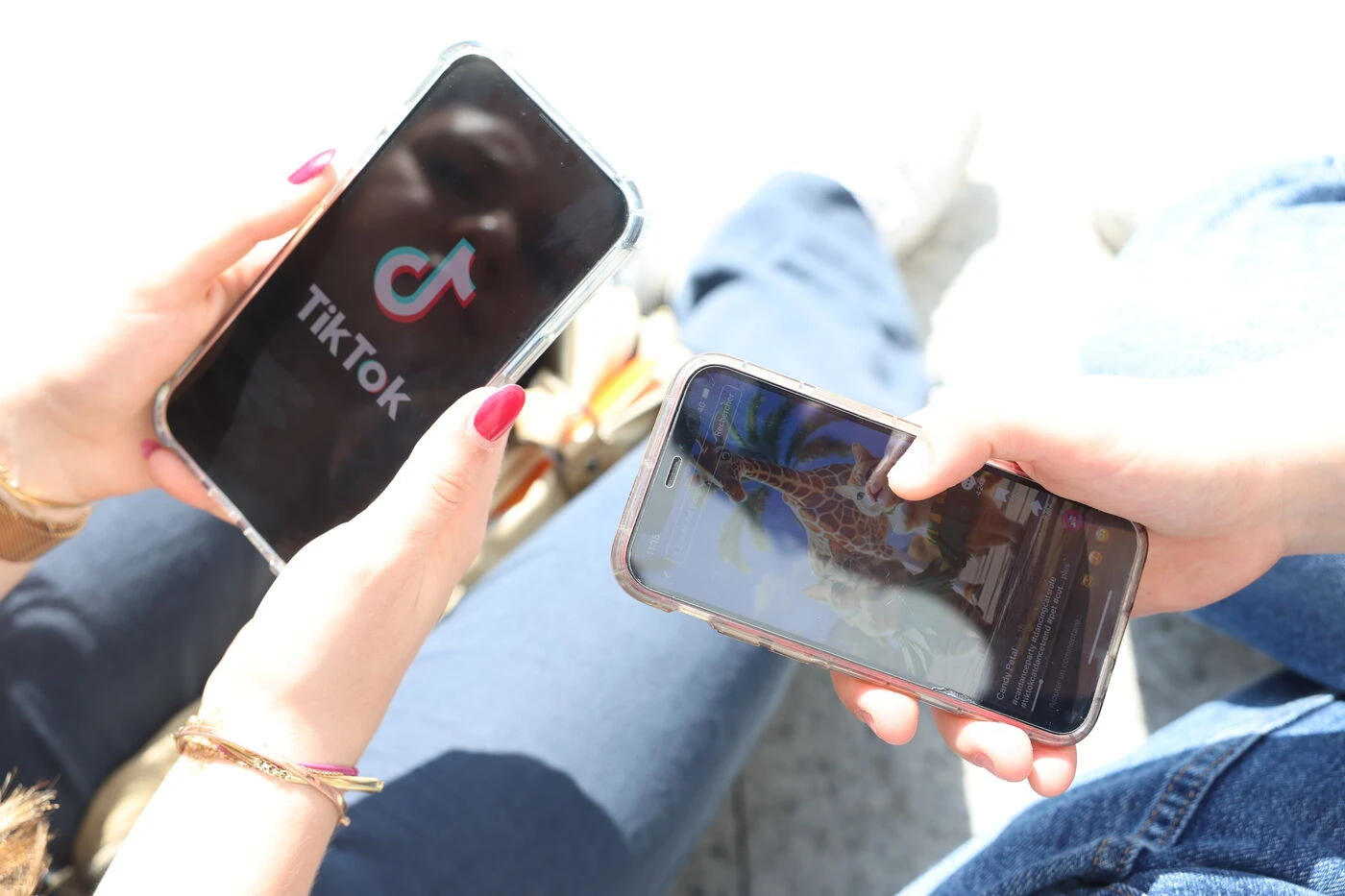 « Des contenus monstrueux » sur Tik Tok : des vidéos expliquaient à sa fille Marie « comment se donner la mort »