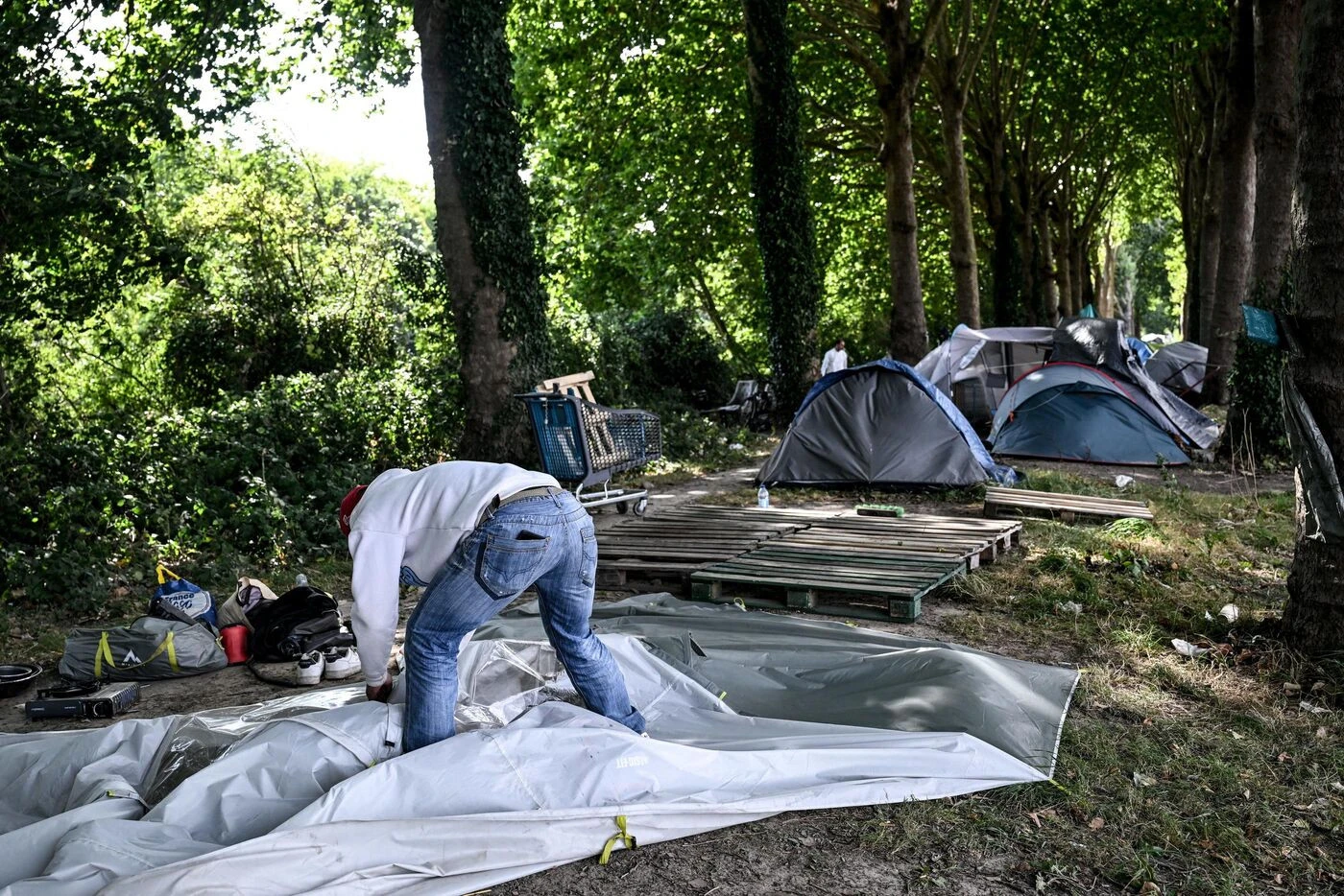 « C’est beaucoup d’angoisse, je n’ai nulle part où aller… » : la justice prononce l’évacuation d’un camp de sans-abri à Caen