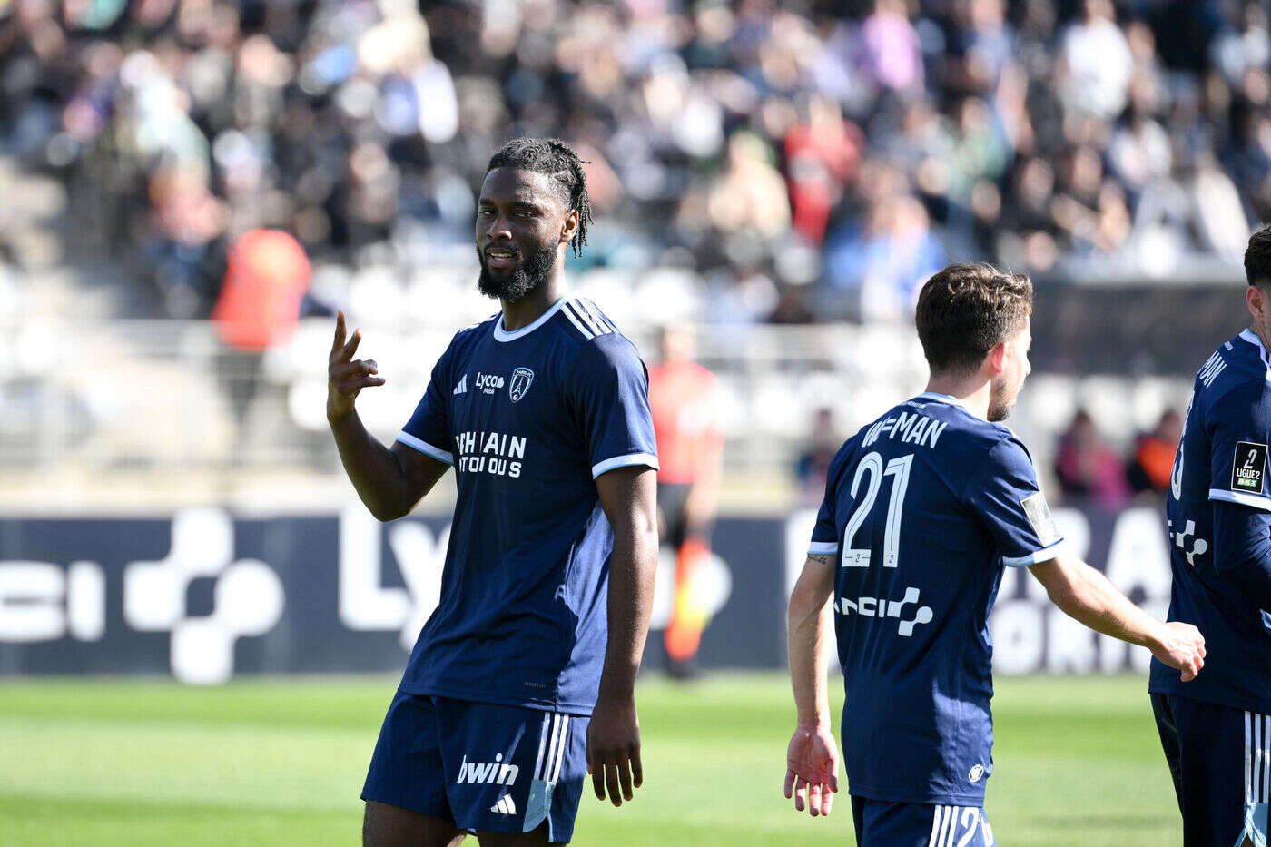 Paris FC - Lorient (3-2) : le gros coup des Parisiens nouveaux co-leaders de Ligue 2