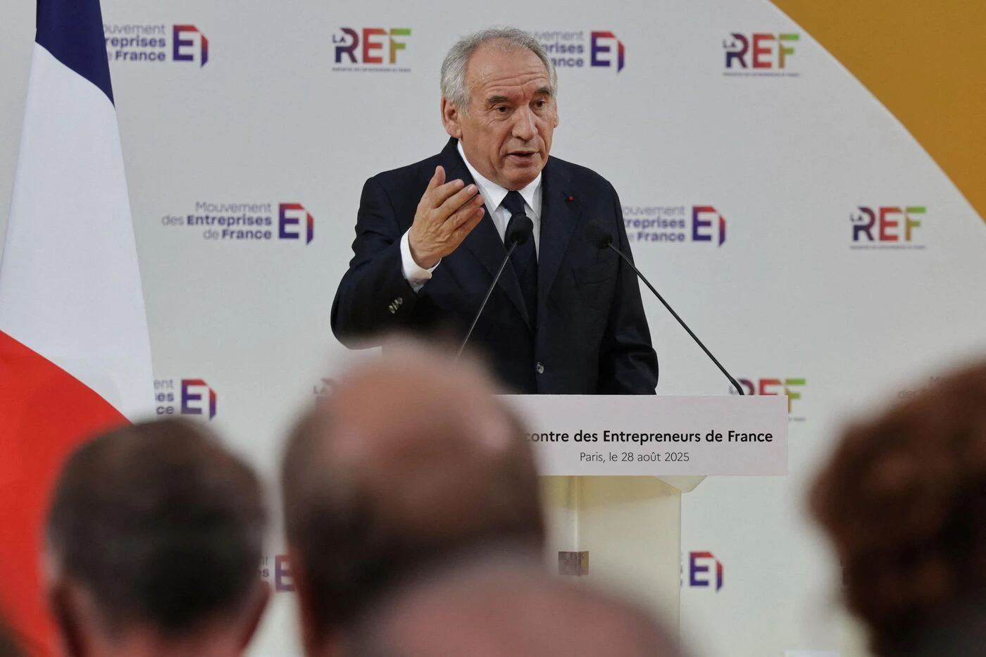 « Immoral qu’une génération ne pense pas à la suivante » : Bayrou réitère ses critiques contre les « boomers »