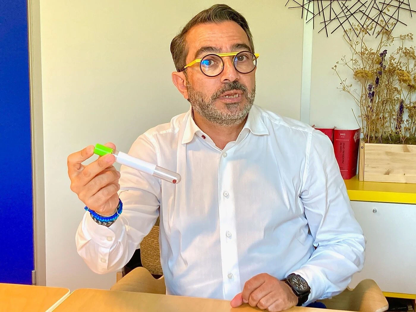 Municipales 2026 à Grenoble : ce candidat mise sur l’IA pour mener campagne