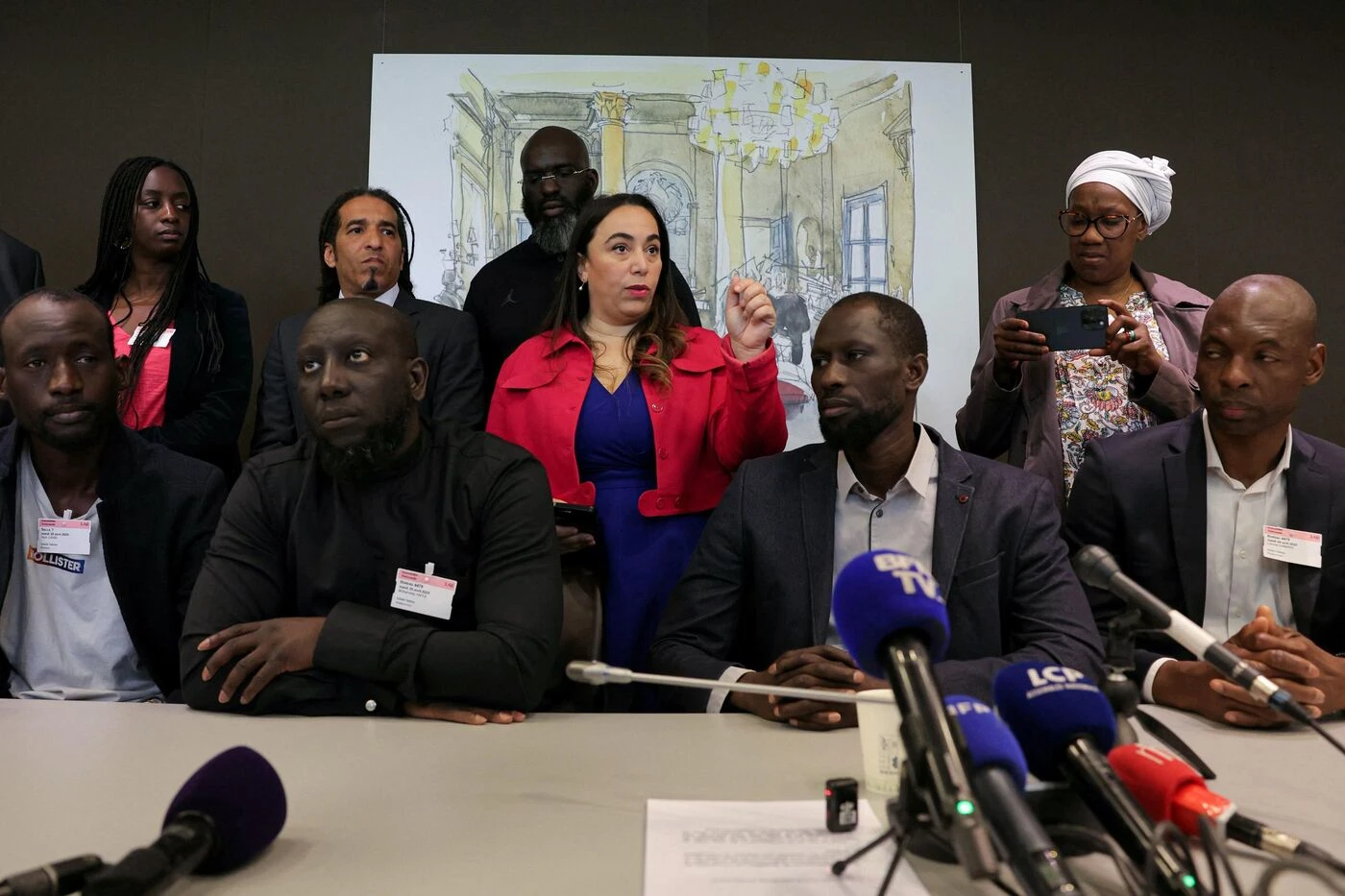Meurtre dans une mosquée : la famille d’Aboubakar Cissé dénonce le manque de soutien du gouvernement, Bruno Retailleau dément