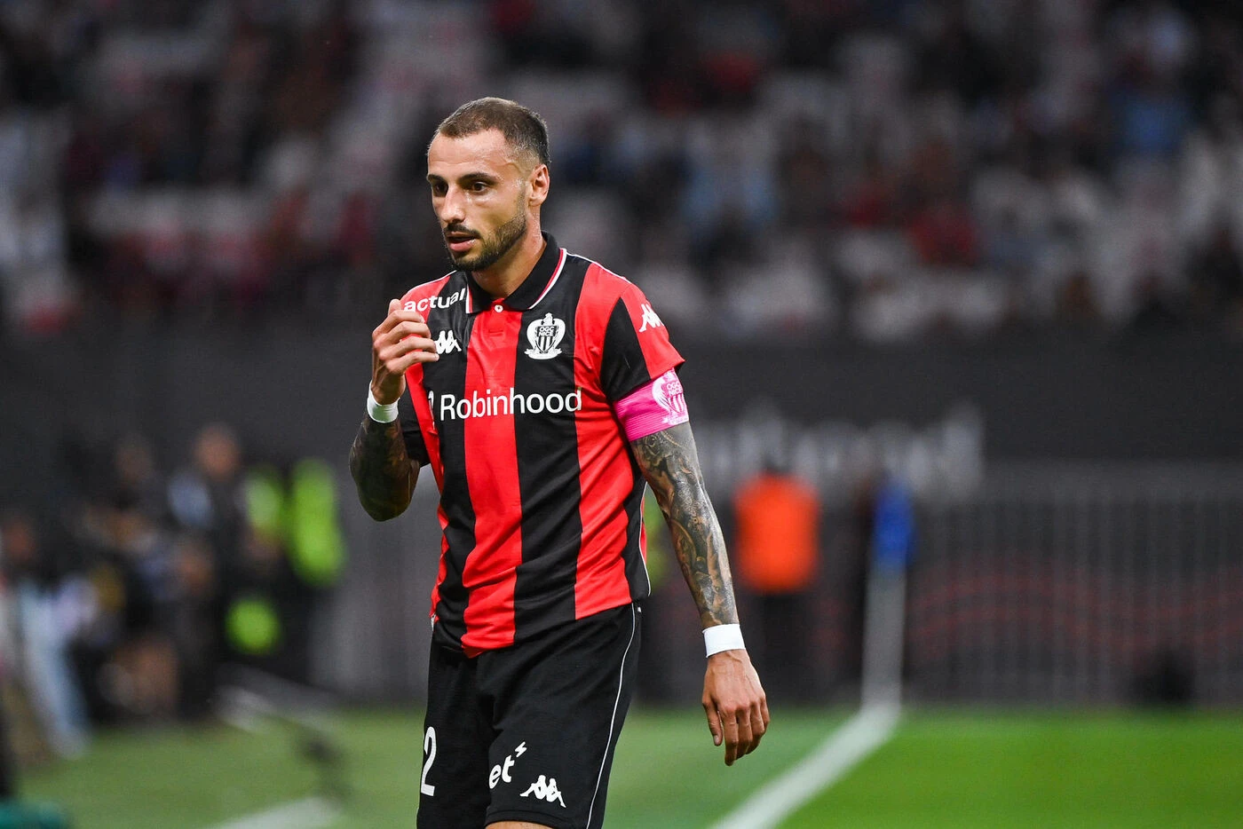 PSG-Nice : Jonathan Clauss encore absent contre Paris