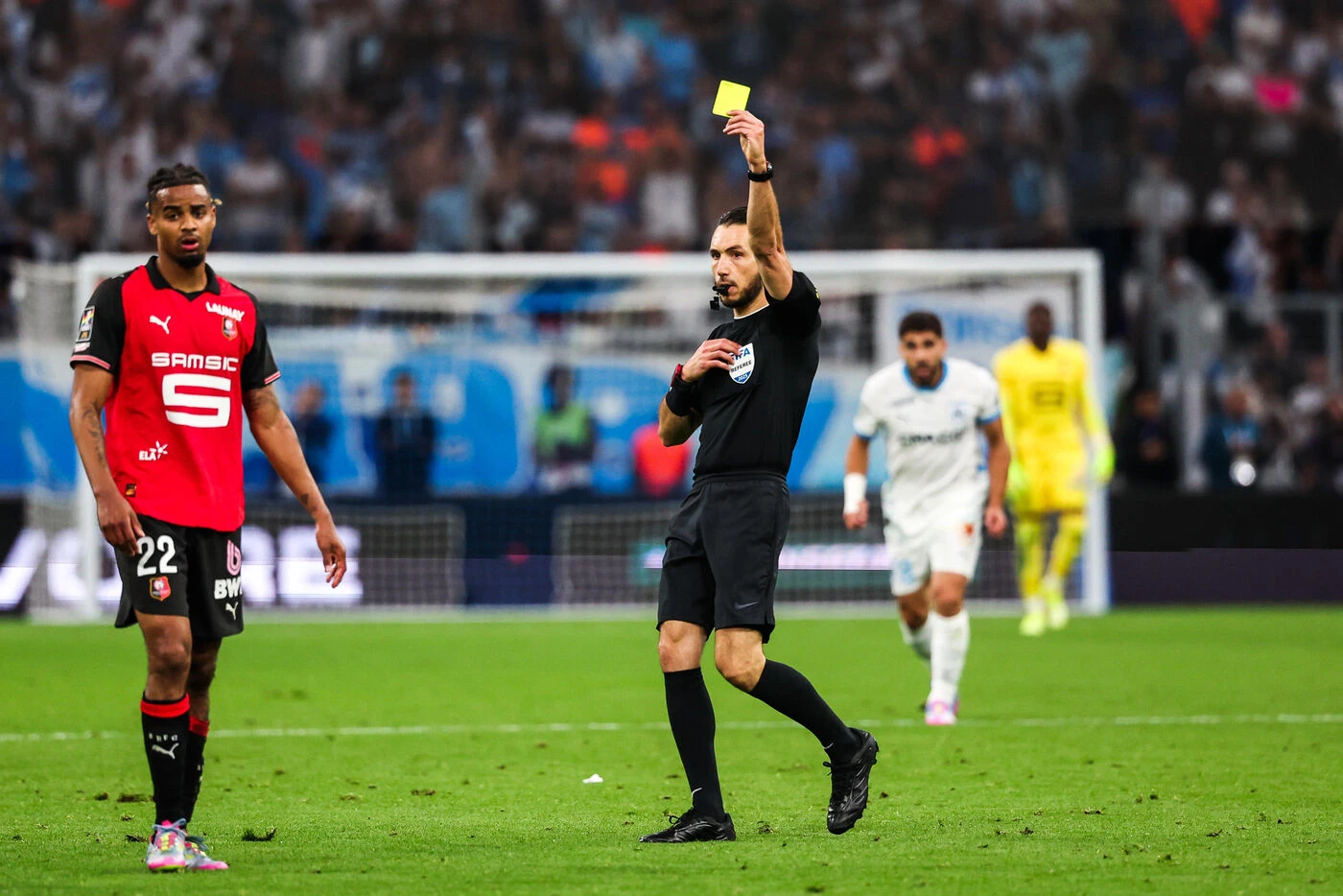Ligue 1-Ligue 2 : petite révolution dans la règle des suspensions automatiques