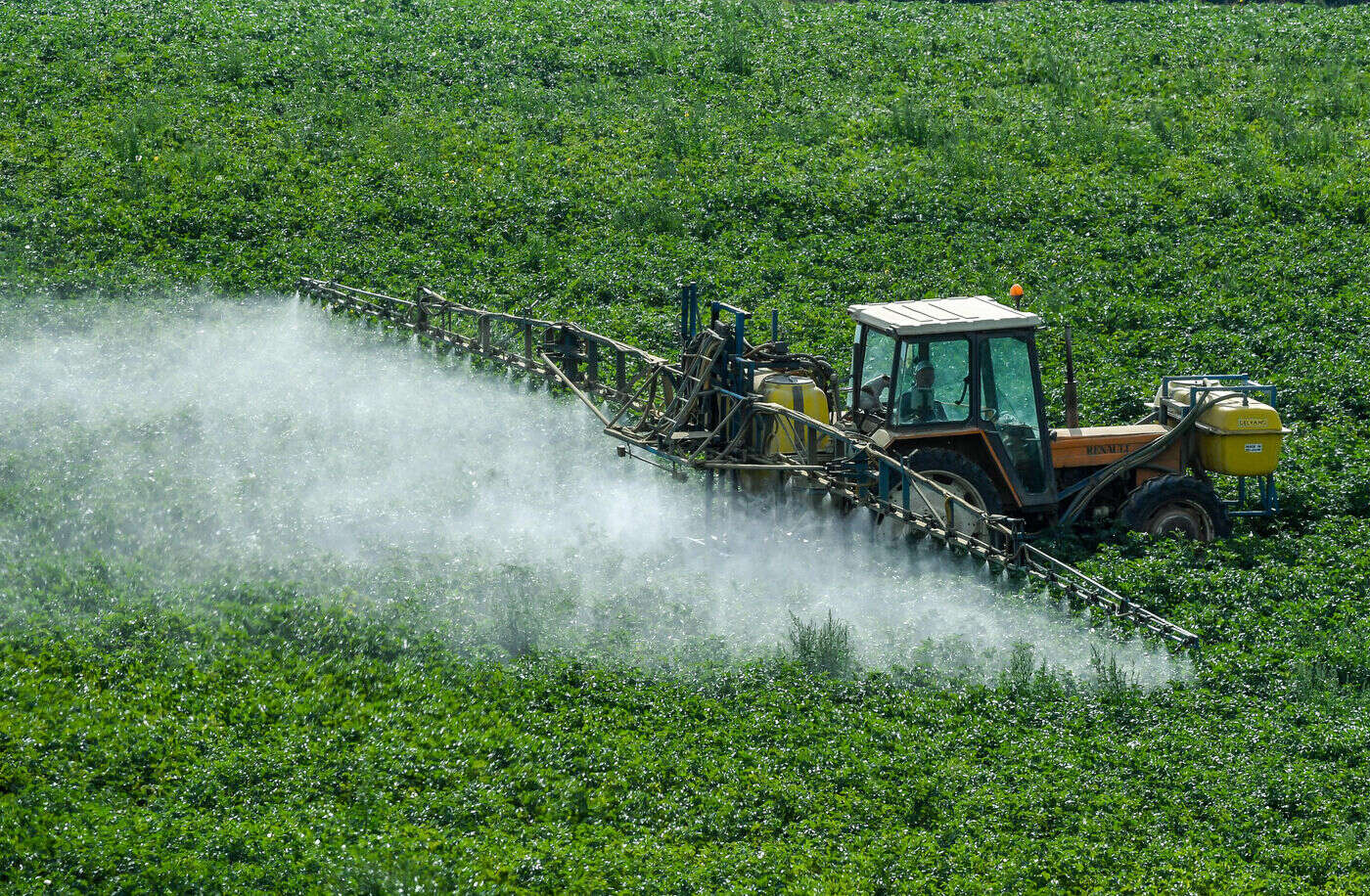 « Une chose de plus à remplir » : l’application lancée pour signaler les épandages de pesticides aux abonnés absents