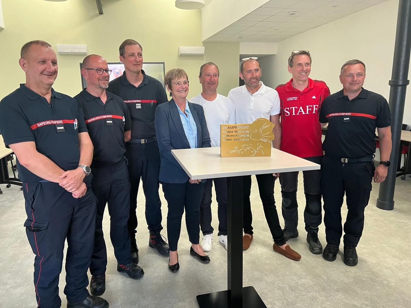 Les pompiers invités du triathlon des lacs, dans l’Aube, pour leur Championnat de France