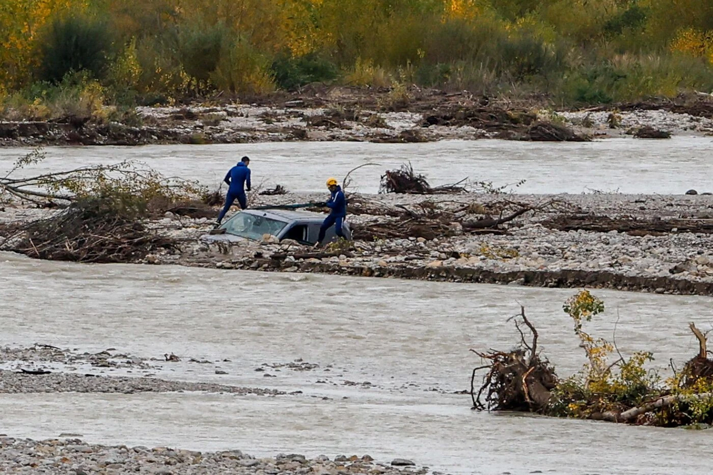 Crues dans la Drôme : qui étaient Jérémy et Esméralda, retrouvés morts au lendemain de leur disparition ?