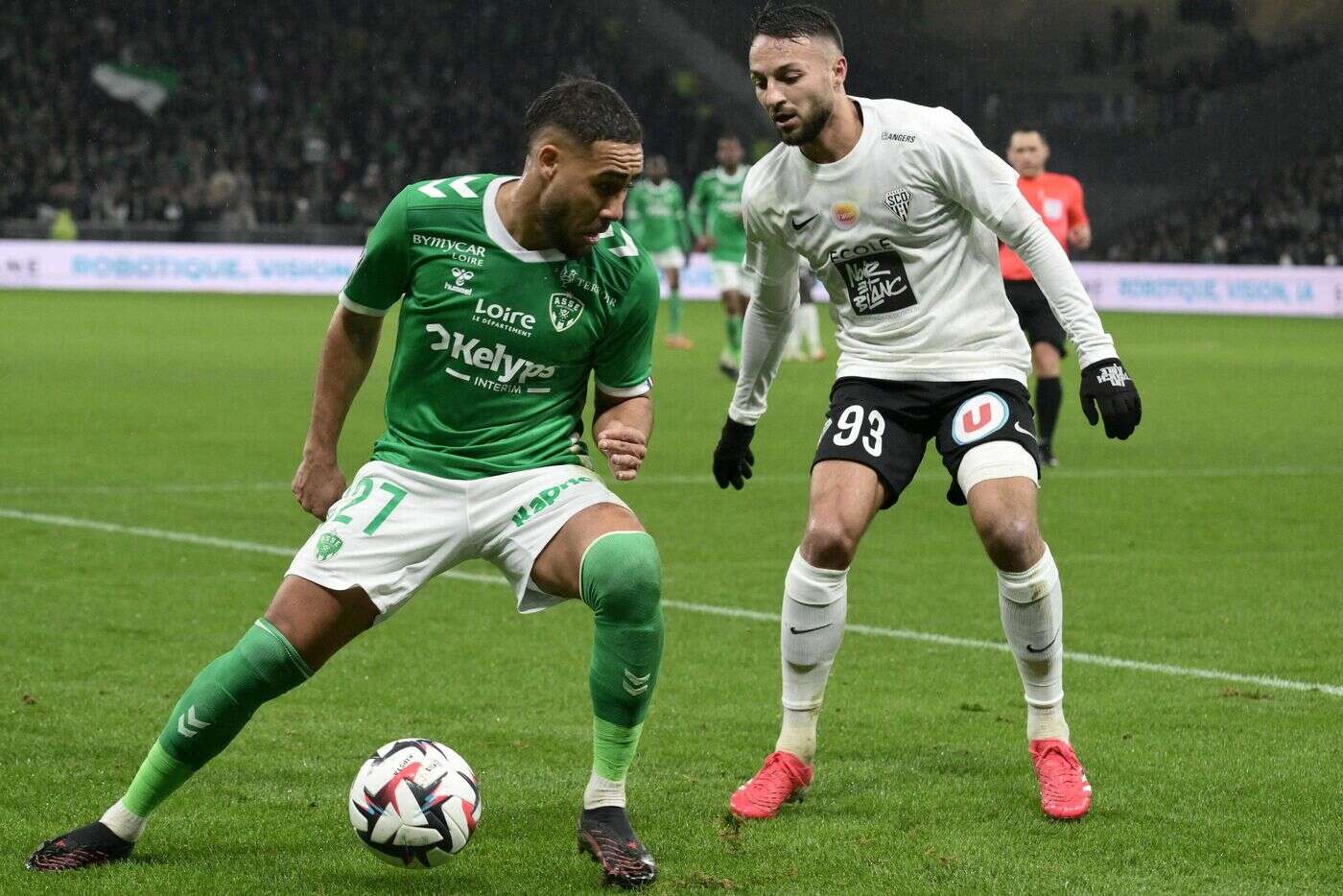 Saint-Etienne - Angers (3-3) : scénario fou et tensions à Geoffroy-Guichard mais nul frustrant pour les Verts