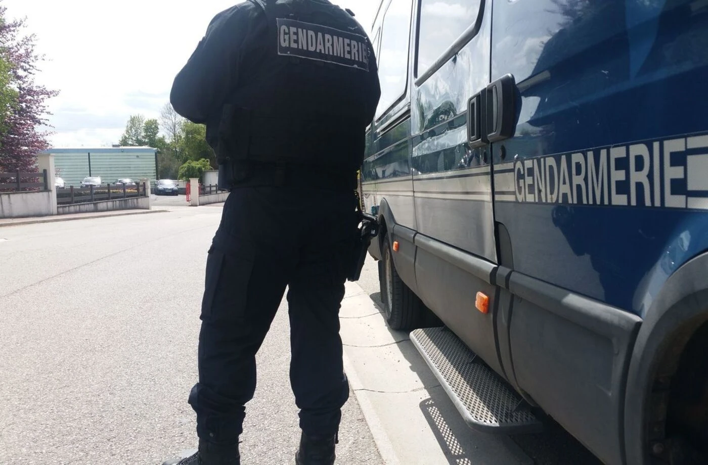 Haute-Garonne : une collégienne de 14 ans en garde à vue après avoir porté des coups de couteau à une de ses camarades