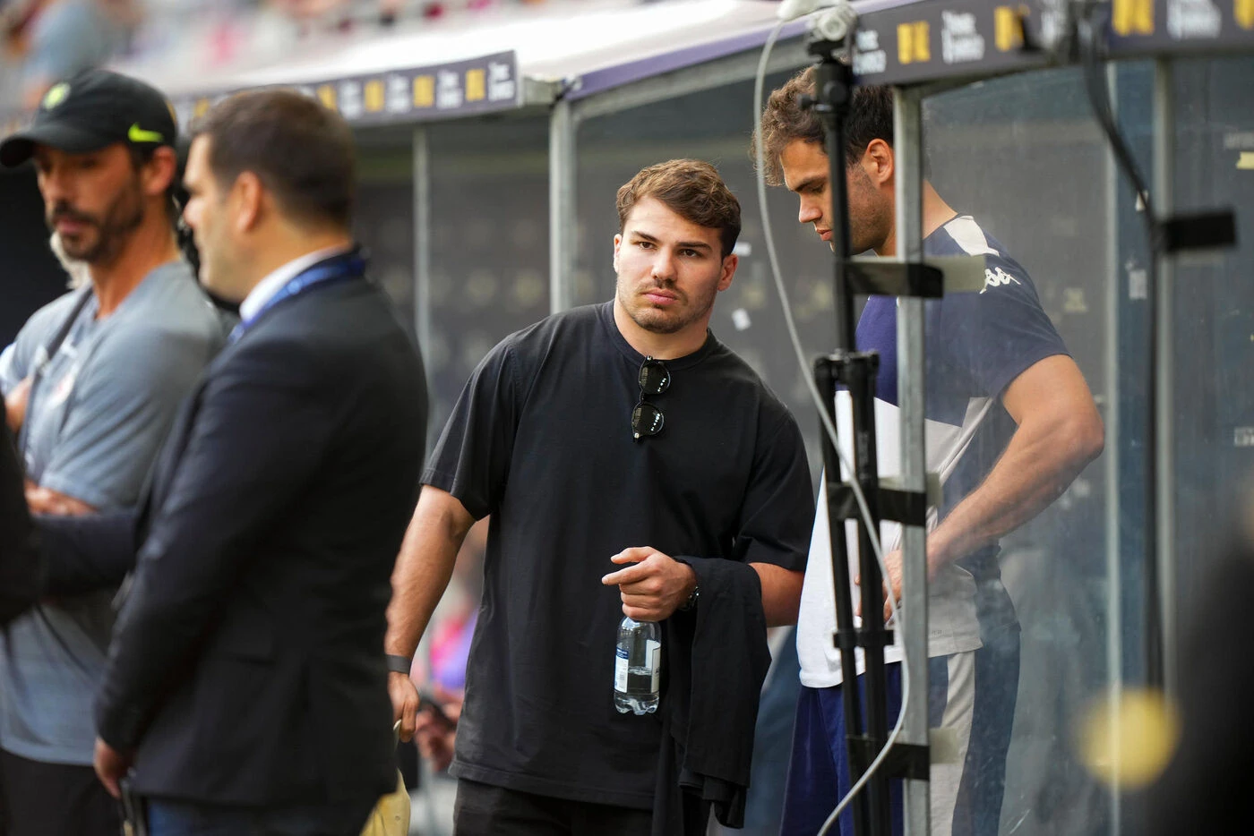 Rugby : Antoine Dupont de retour à l’entraînement moins de trois mois après sa rupture du ligament croisé