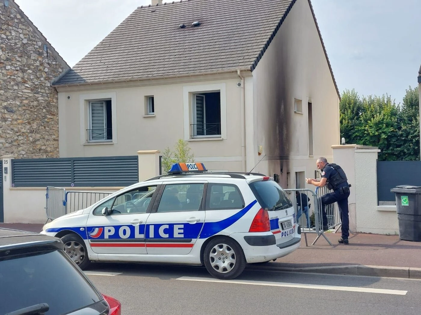 Ermont : la voiture et la maison de l’élu Youcef Khinache incendiées dans la nuit