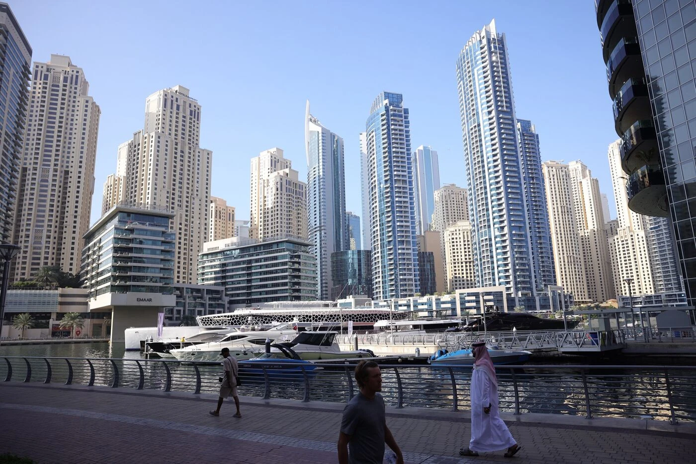 Un Français bloqué à Dubaï depuis plusieurs mois après avoir utilisé des toilettes pour femmes