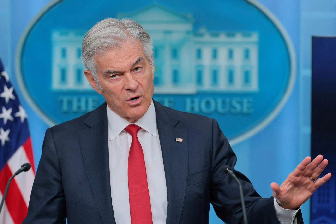 Le président Donald Trump a une santé « spectaculaire », assure le docteur Mehmet Oz, un de ses proches alliés