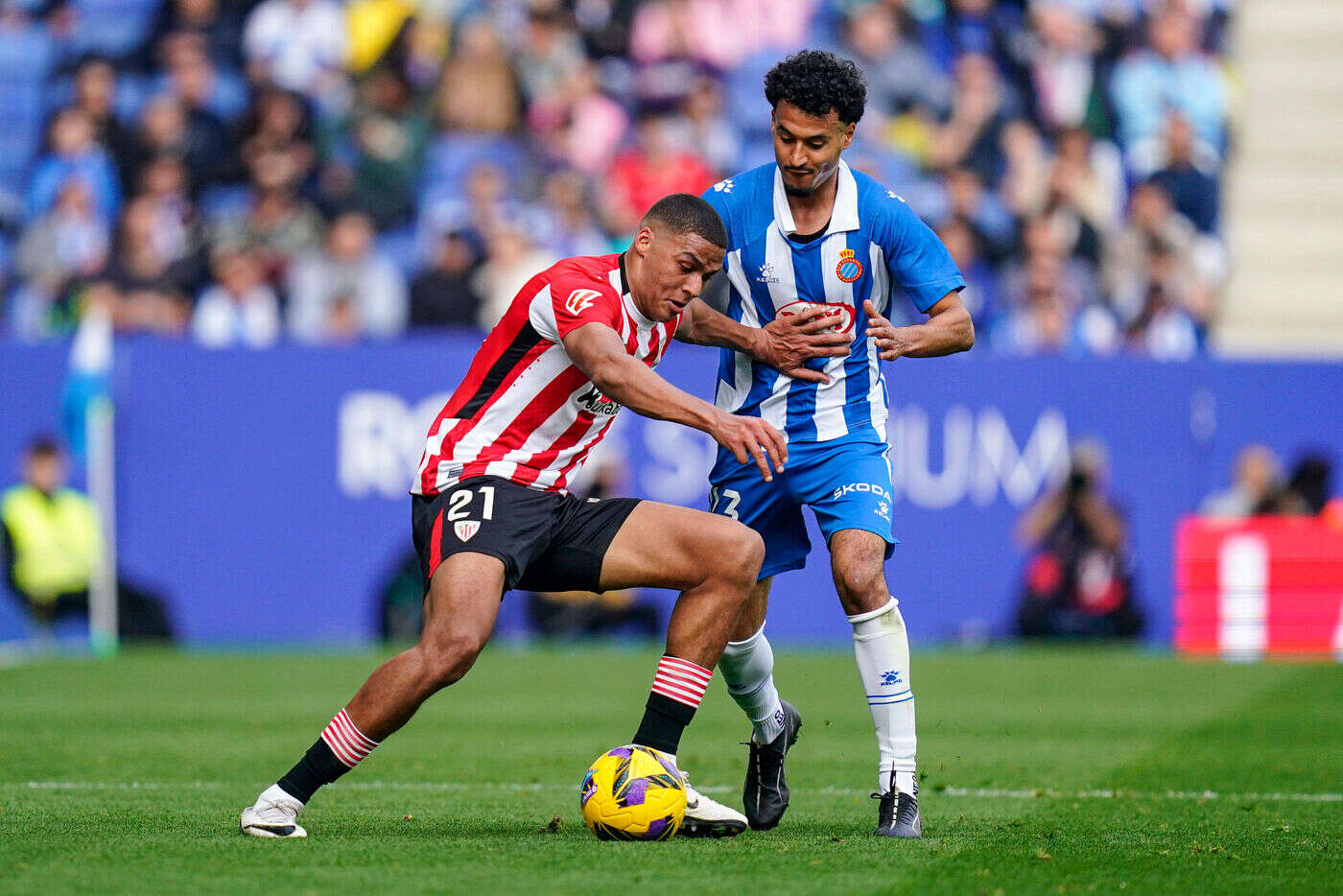 Espagne : des insultes racistes en tribunes, le match entre l’Espanyol Barcelone et l’Athletic Bilbao interrompu