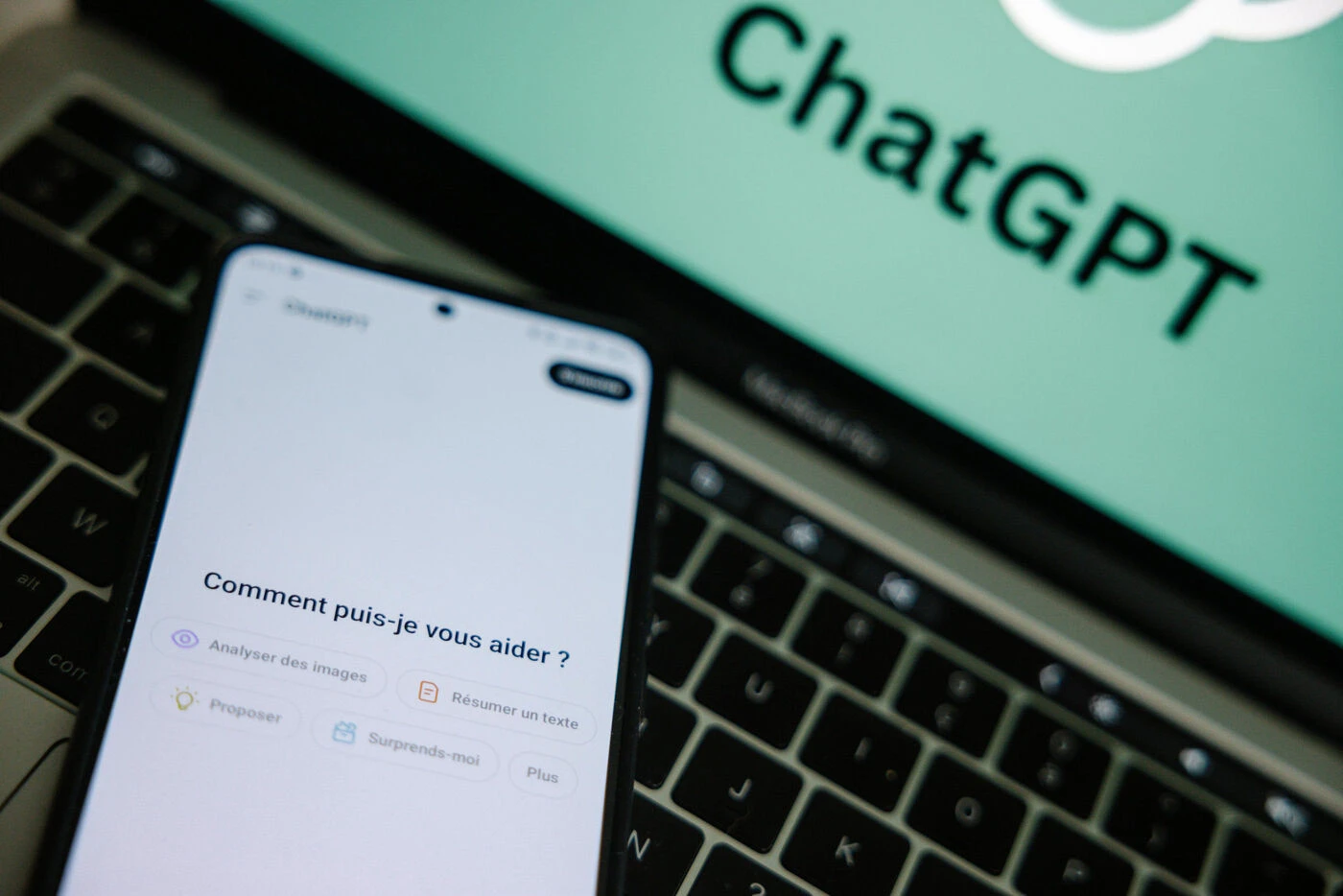 ChatGPT autorisera les conversations érotiques pour les adultes en décembre