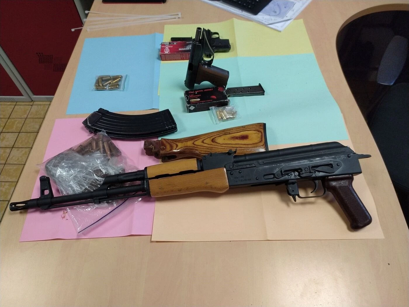 « Une situation préoccupante » : les habitants de Corse invités par les autorités à « déposer les armes »