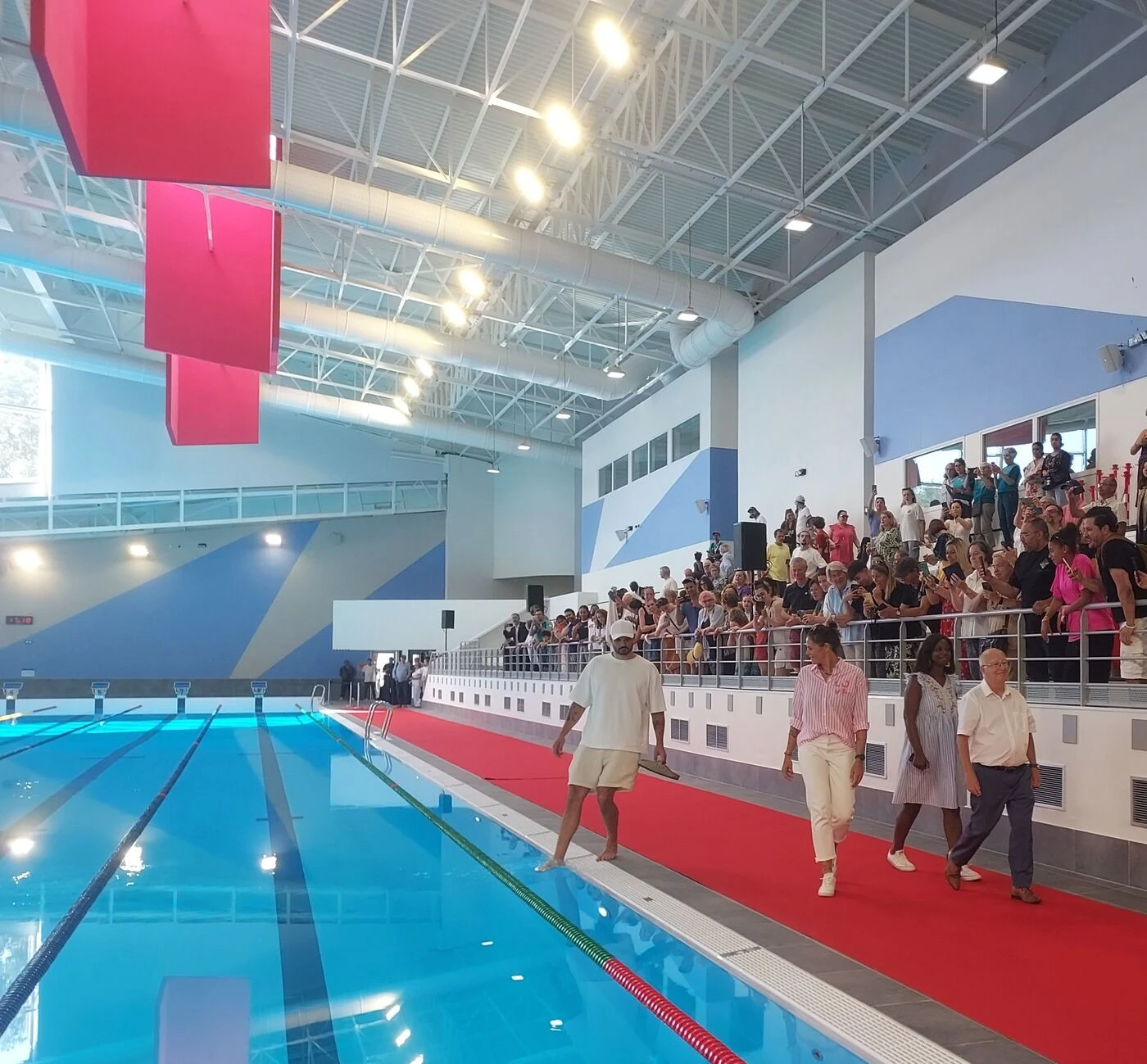 Colombes : la piscine fermée pour des vérifications après l’accident qui a failli coûter la vie à une fillette