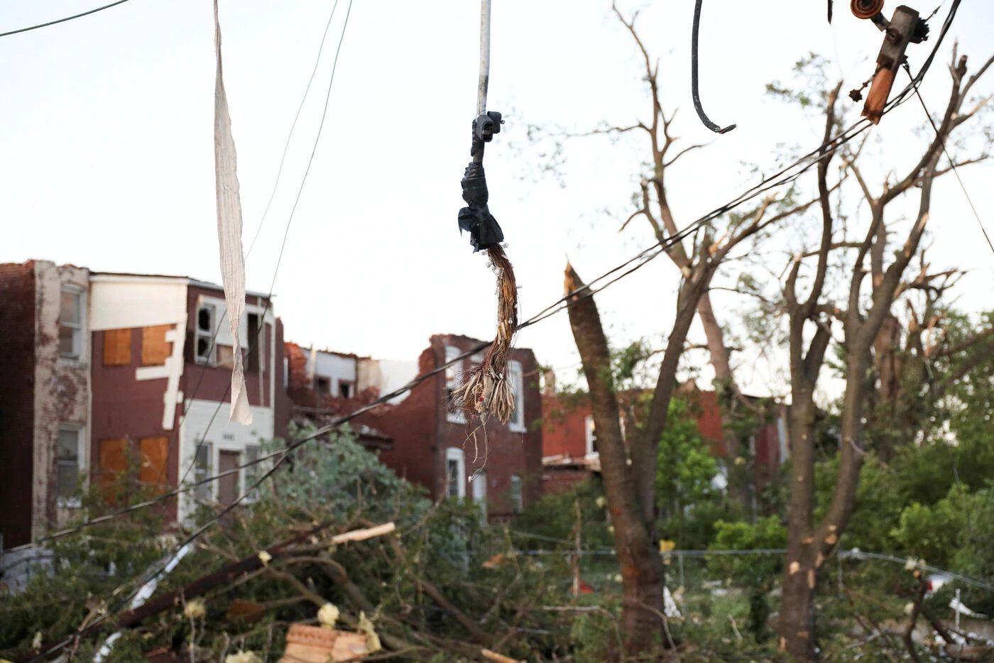 États-Unis : des tornades font au moins 16 morts dans le sud du pays