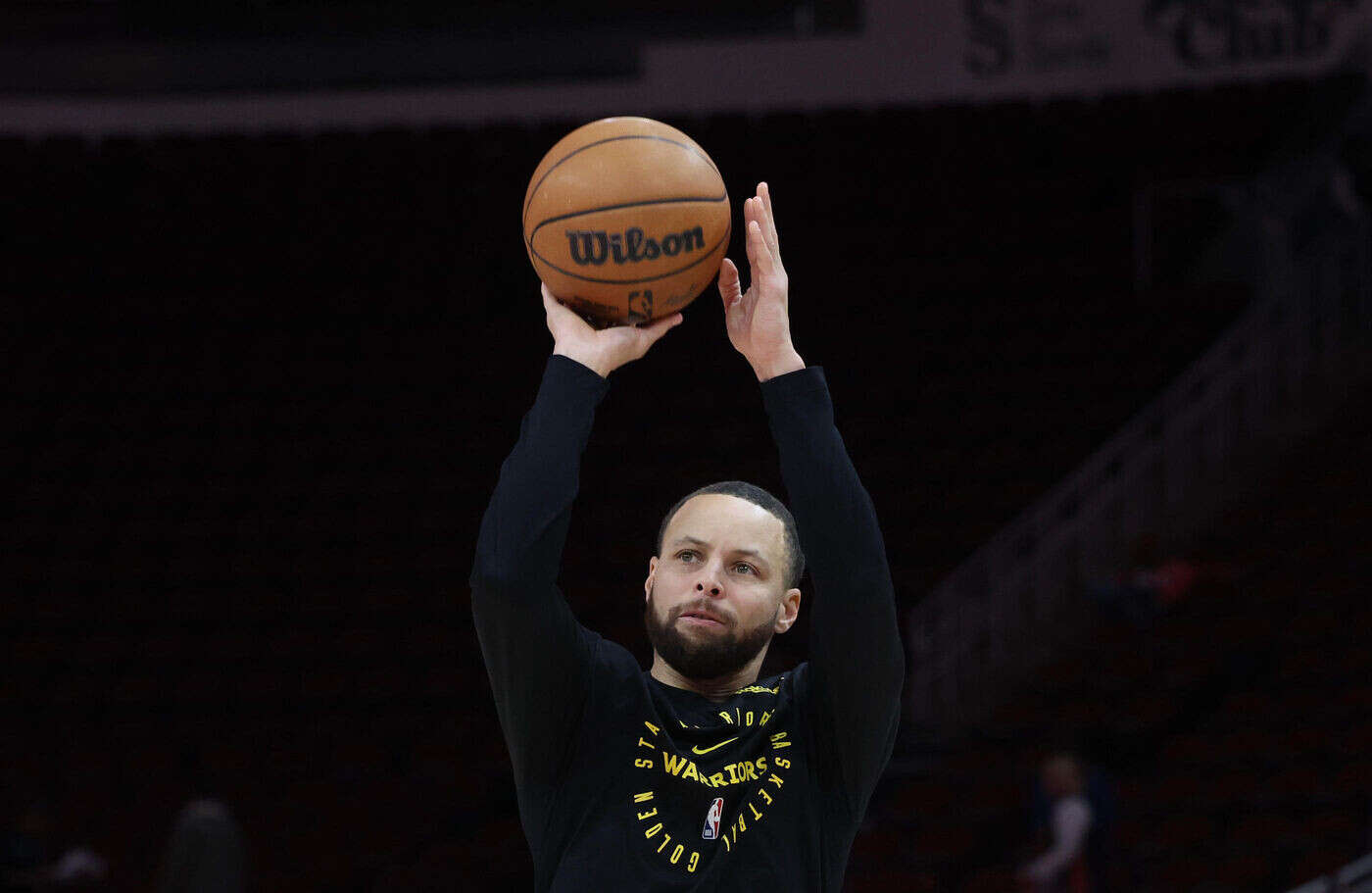 NBA : les images incroyables de Stephen Curry qui s’entraîne avec… un robot doté d’intelligence artificielle