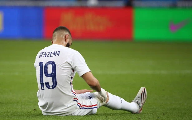 Euro 2021 : Griezmann et Benzema absents de l’entraînement