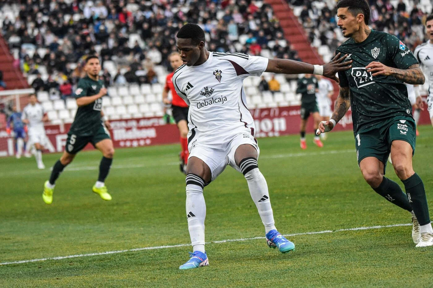 Mercato : le buteur prometteur Christian Kofane a choisi Leverkusen