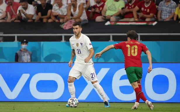 Euro 2021, France-Suisse: Hernandez se teste, une défense à trois travaillée
