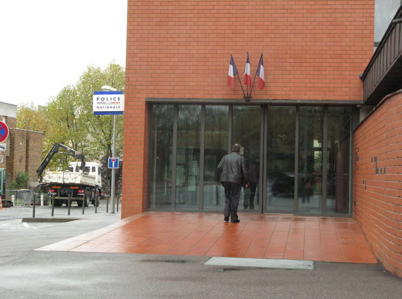 À peine sorti de prison, il blesse plusieurs policiers à Boissy-Saint-Léger