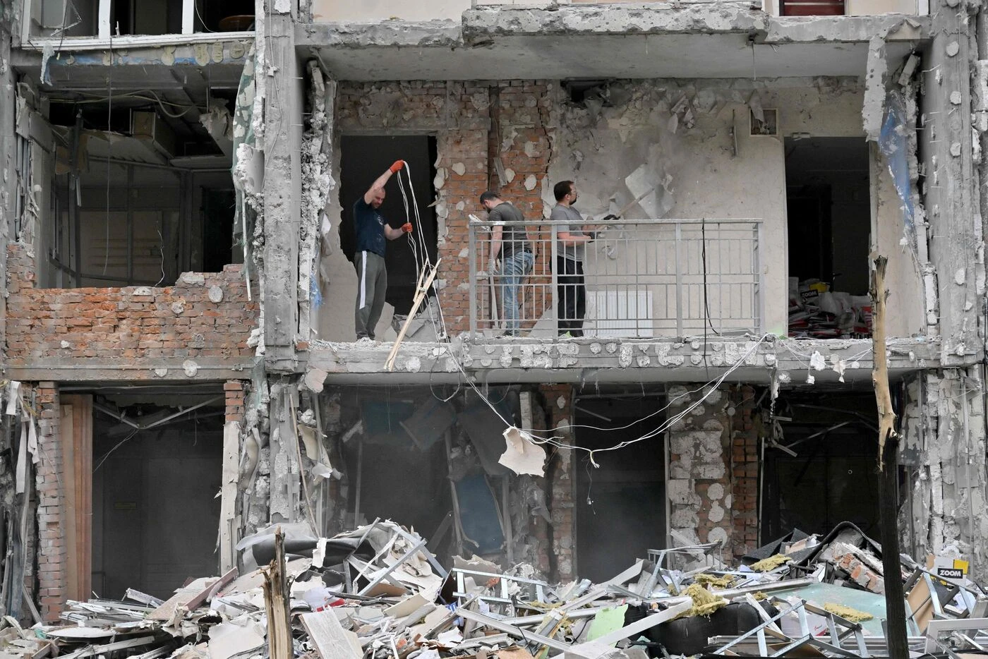 La Russie a lancé 355 drones sur l’Ukraine pendant la nuit, un nouveau record, selon Kiev
