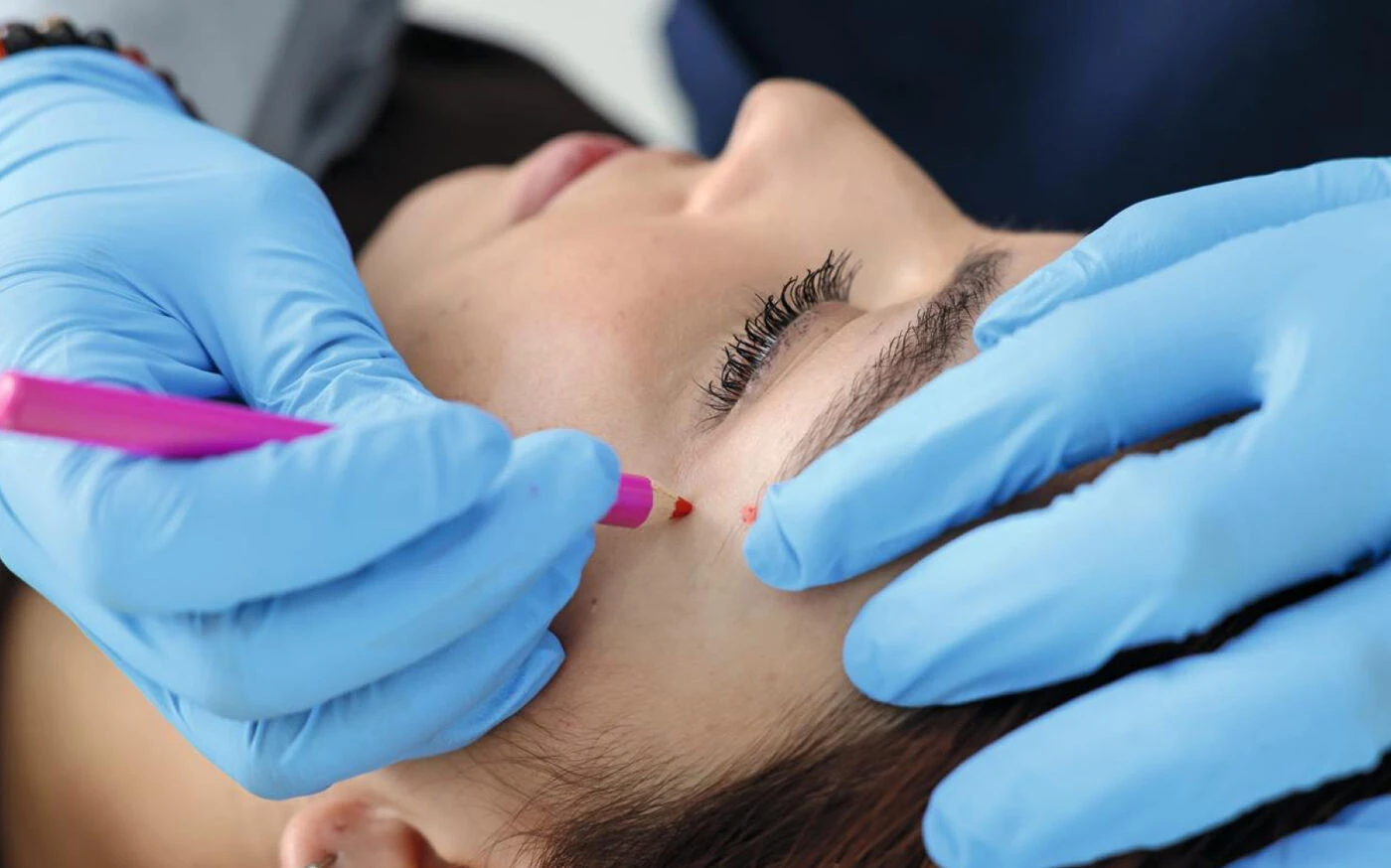« Je suis en train de mourir » : après avoir reçu des injections de botox illégal, une femme passe trois jours en soins intensifs