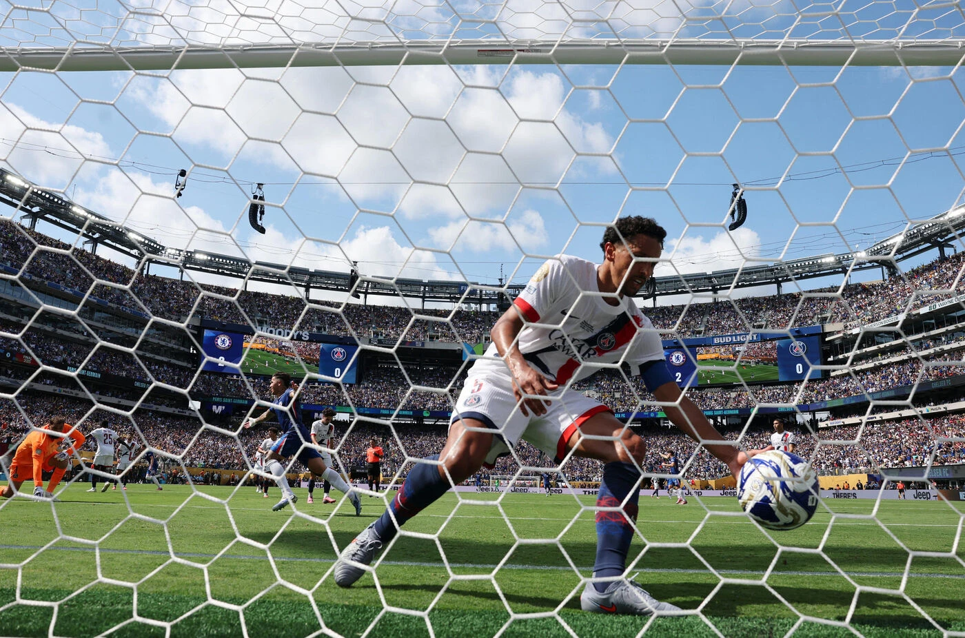 Chelsea-PSG : Paris mené de trois buts à la mi-temps, ce n’était plus arrivé depuis... 2022