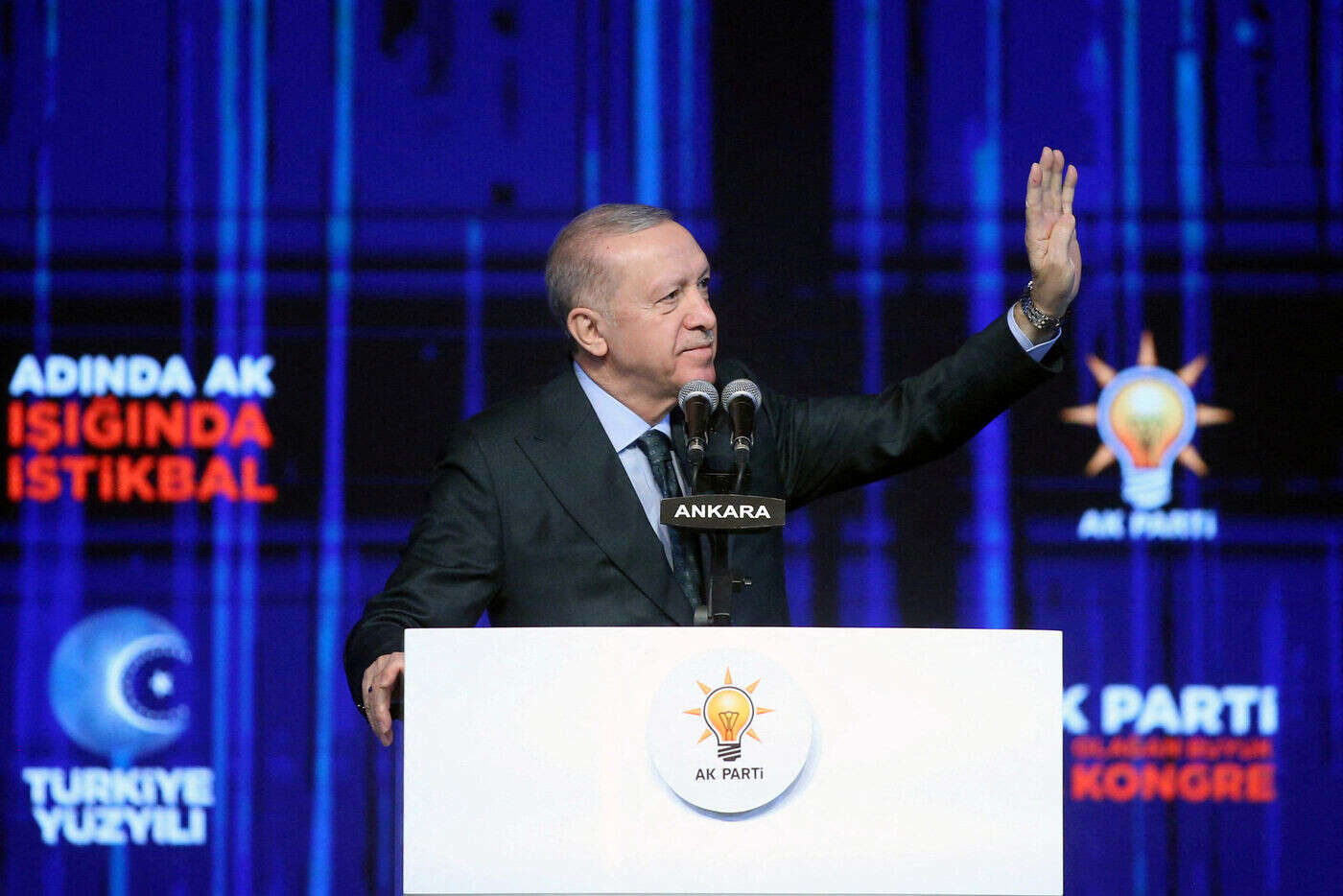 Turquie : Erdogan jure de poursuivre les opérations anti-PKK si « les promesses ne sont pas tenues »