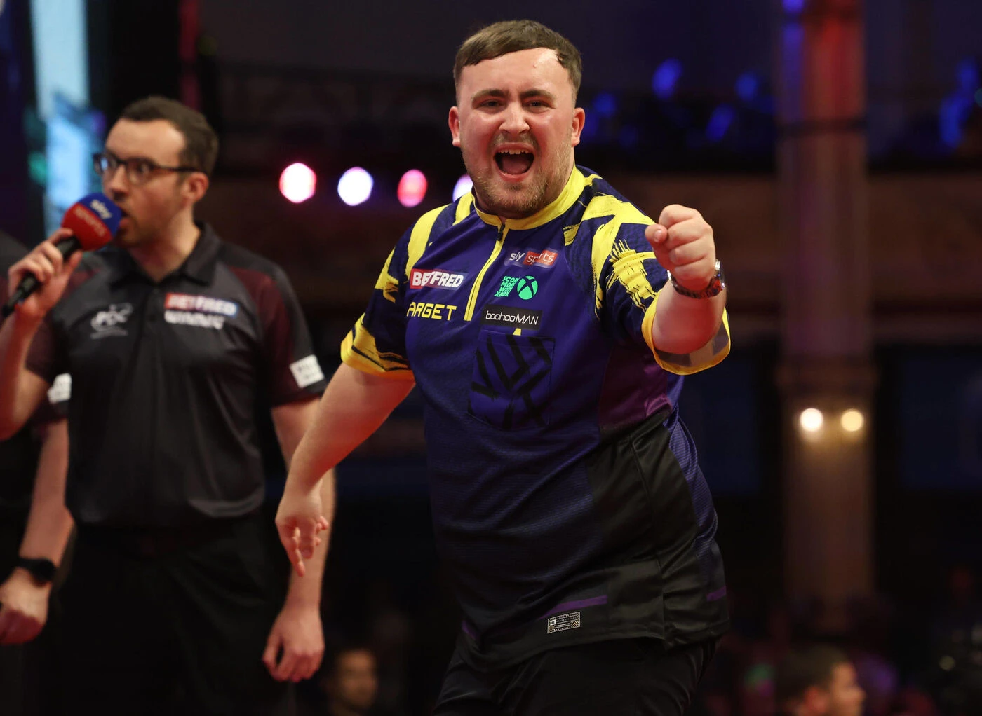World Matchplay : la vidéo du nouveau trophée remporté à 18 ans par Luke Littler de façon incroyable