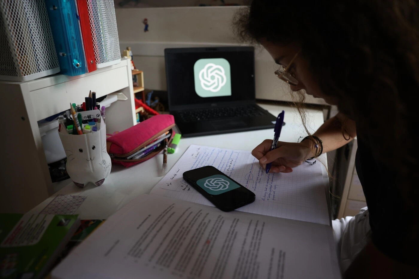 Le bac avec ChatGPT ? L’IA désormais autorisée à l’épreuve orale d’anglais au Danemark