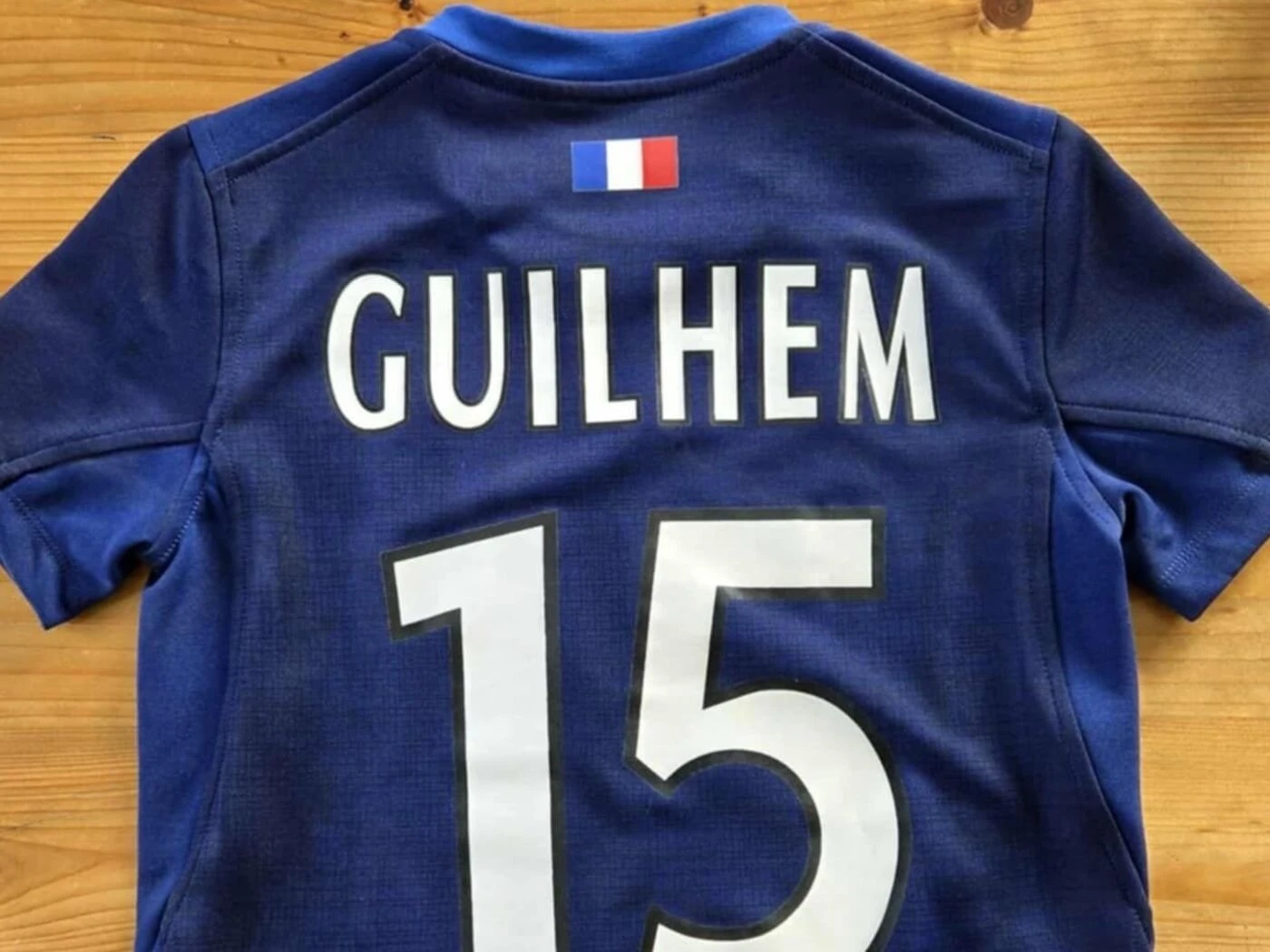 « Hallucinant ! » Grâce aux réseaux sociaux, le maillot dédicacé par Thomas Ramos a retrouvé son jeune propriétaire